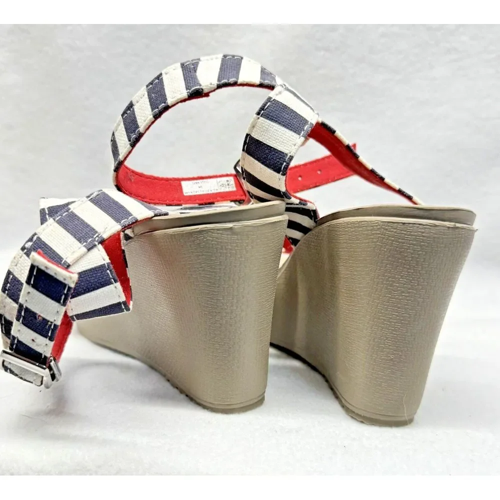 Crocs Leigh Wedge‎ Sandals Womens 9 Blue White Striped Nautical Summer Preppy